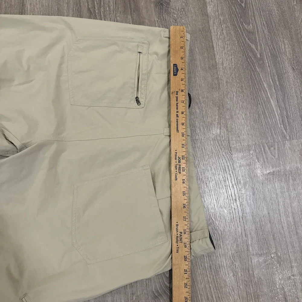 Patagonia Quandary Shorts Mens 40 Tan Beige Hiking Cargo Stretch Nylon